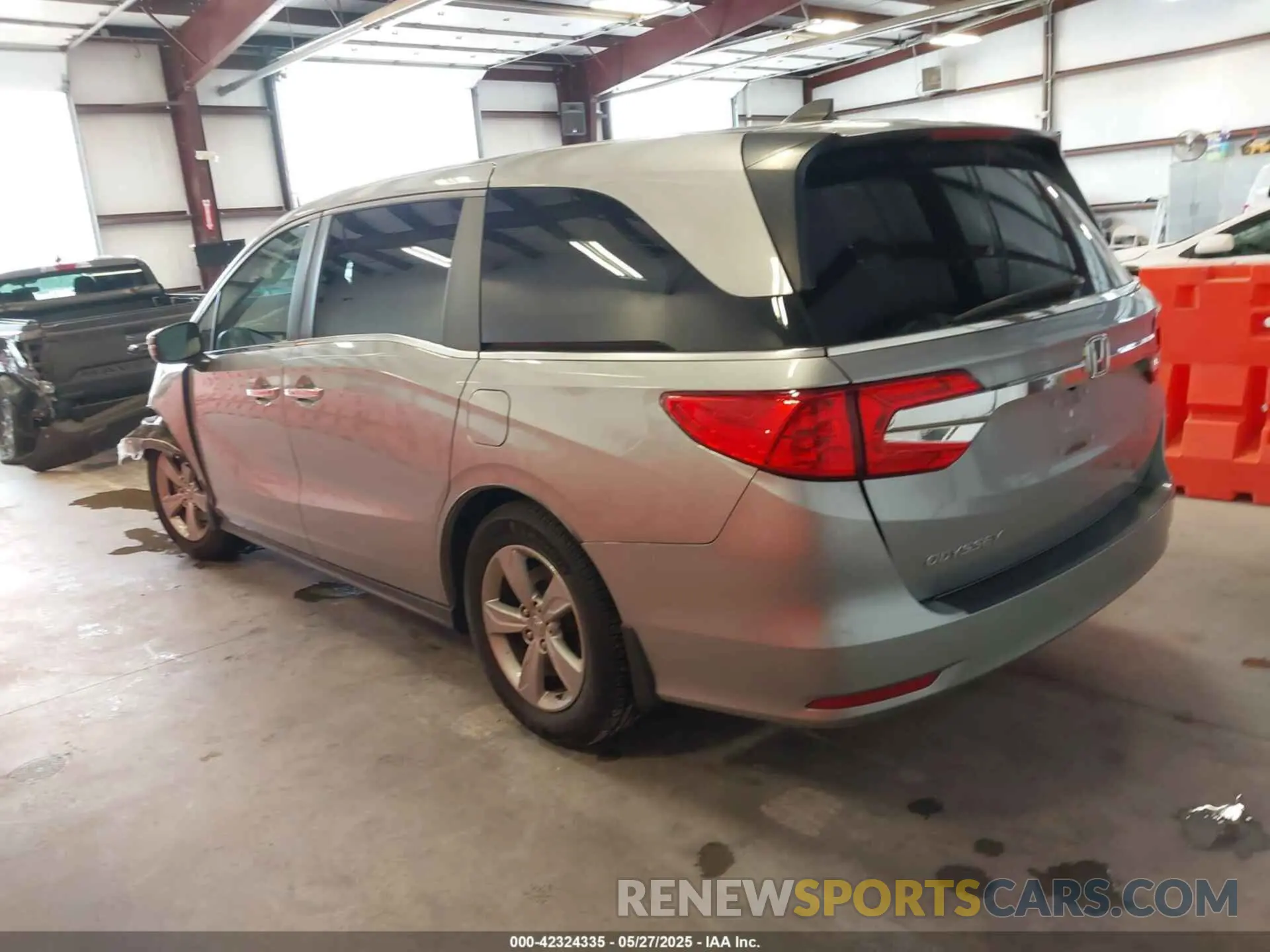3 fotografías del automóvil dañado 5FNRL6H78KB036400 HONDA ODYSSEY 2019