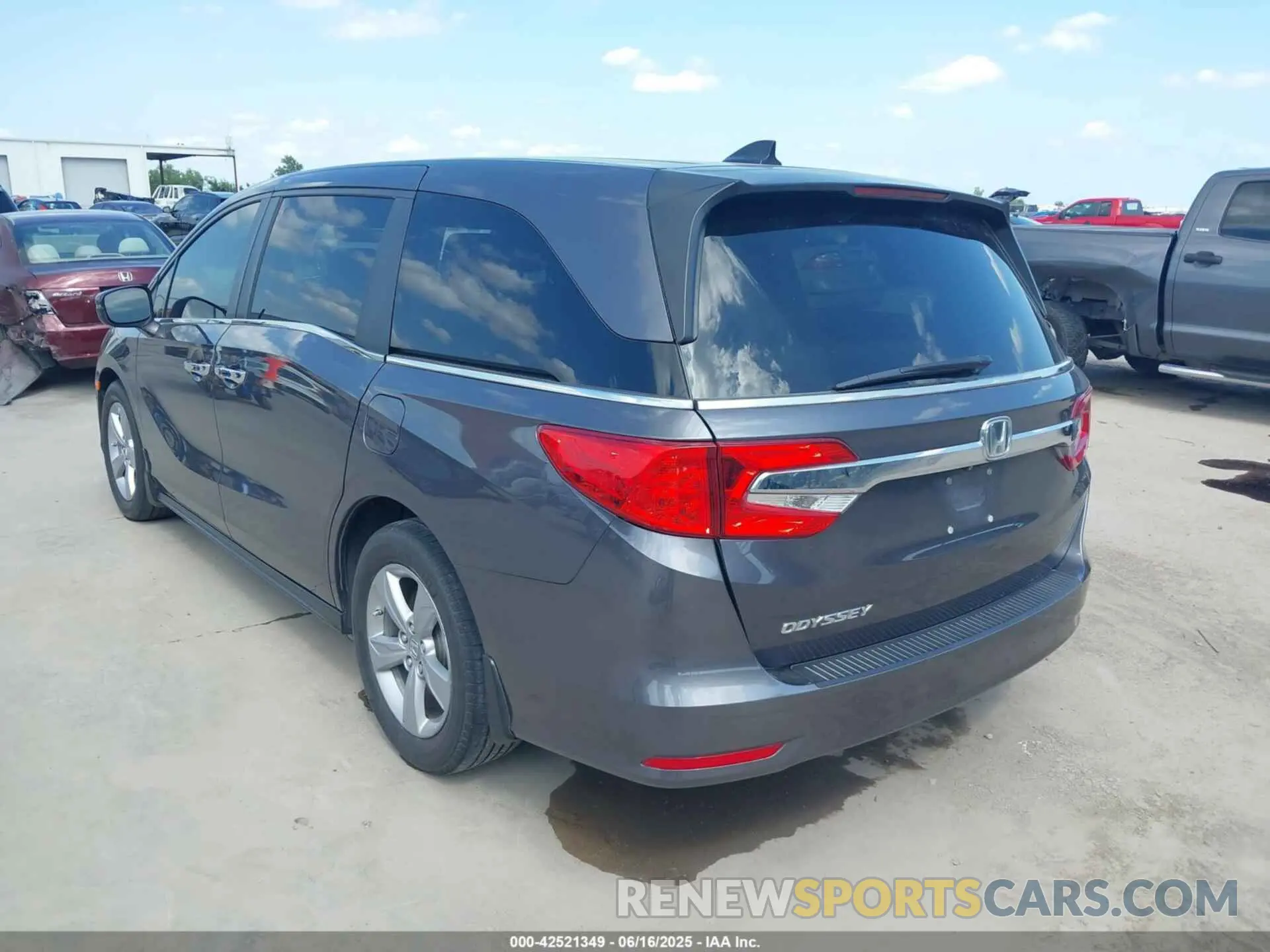 3 fotografías del automóvil dañado 5FNRL6H79KB101268 HONDA ODYSSEY 2019