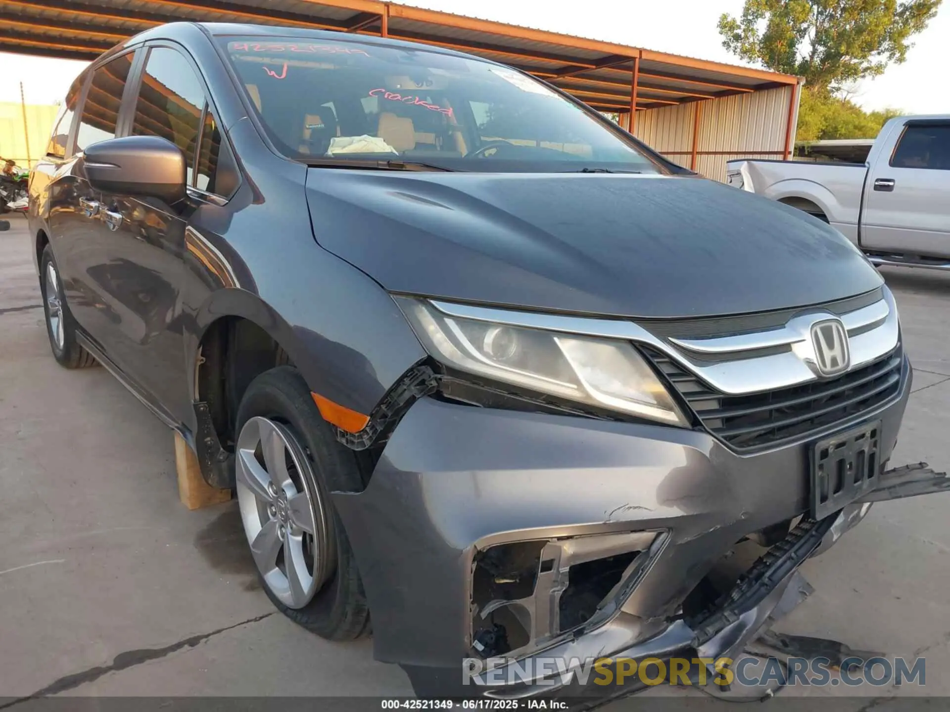 6 fotografías del automóvil dañado 5FNRL6H79KB101268 HONDA ODYSSEY 2019
