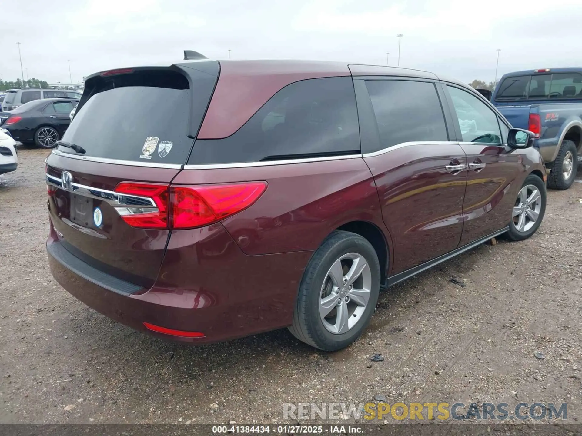 4 fotografías del automóvil dañado 5FNRL6H79KB129748 HONDA ODYSSEY 2019
