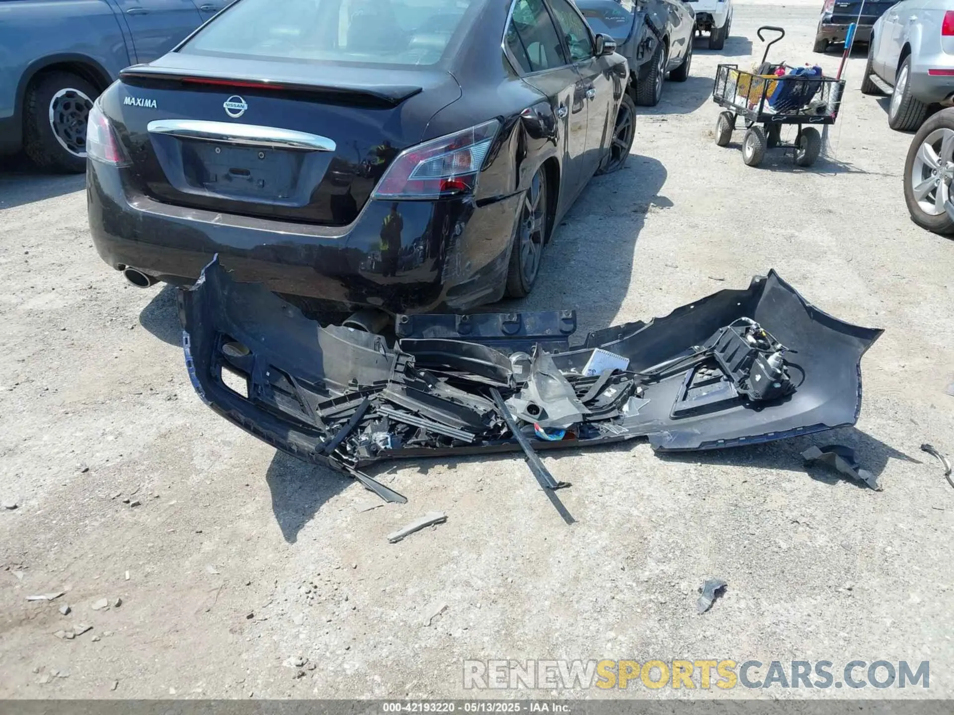 12 fotografías del automóvil dañado 5FNRL6H7XKB003589 HONDA ODYSSEY 2019