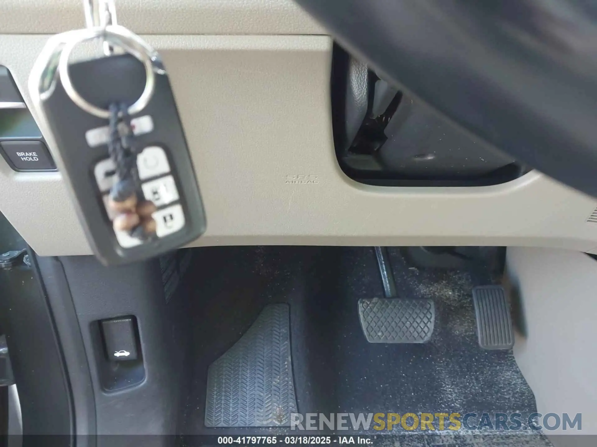 11 fotografías del automóvil dañado 5FNRL6H7XKB052422 HONDA ODYSSEY 2019