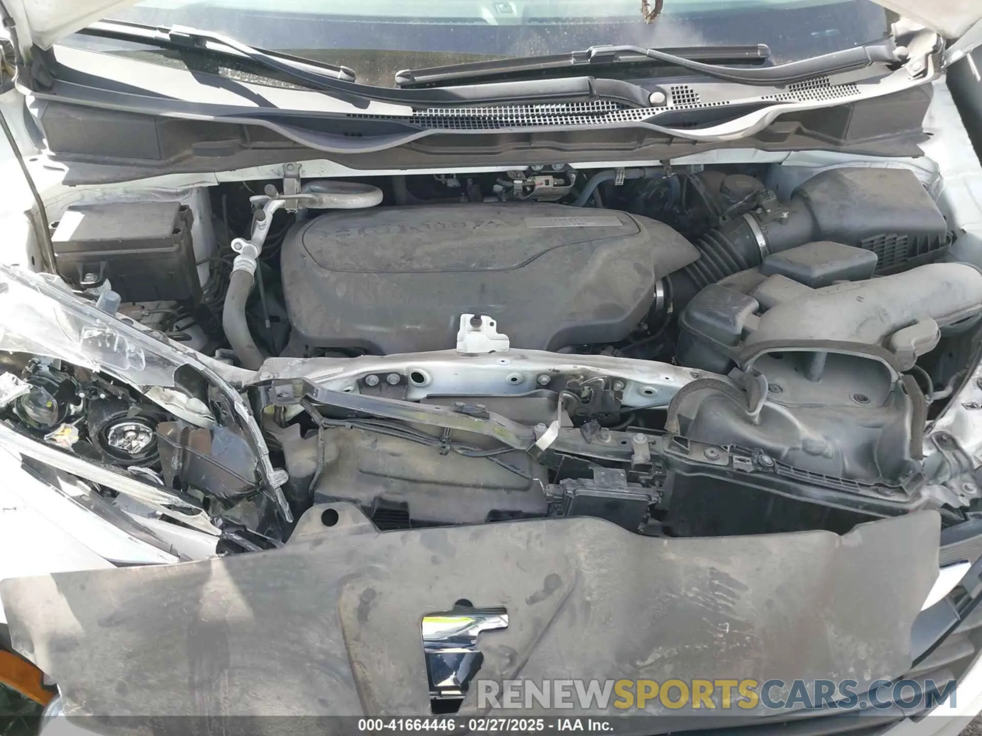 10 fotografías del automóvil dañado 5FNRL6H7XKB098705 HONDA ODYSSEY 2019