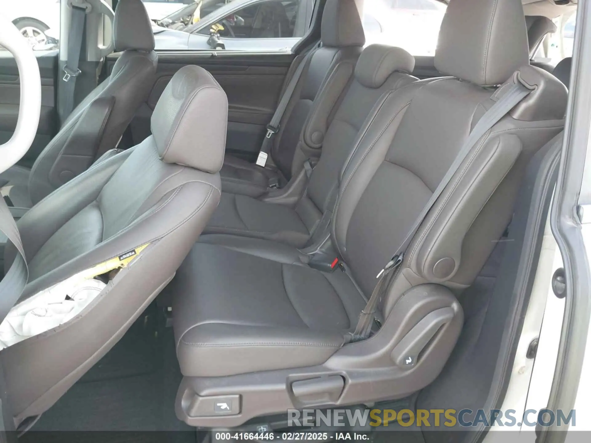 8 fotografías del automóvil dañado 5FNRL6H7XKB098705 HONDA ODYSSEY 2019