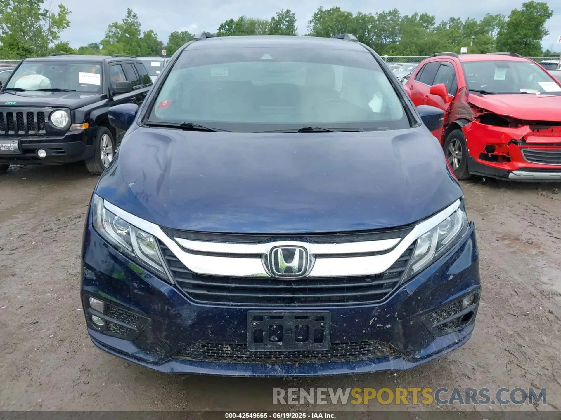 12 fotografías del automóvil dañado 5FNRL6H7XKB122324 HONDA ODYSSEY 2019