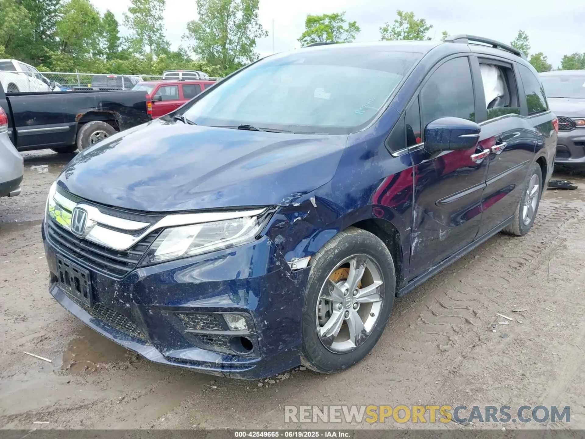 2 fotografías del automóvil dañado 5FNRL6H7XKB122324 HONDA ODYSSEY 2019