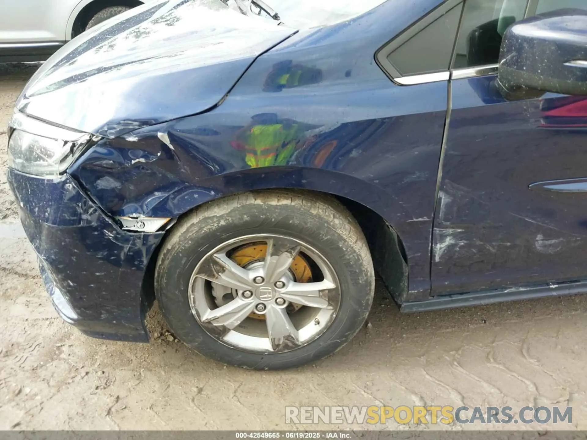 6 fotografías del automóvil dañado 5FNRL6H7XKB122324 HONDA ODYSSEY 2019