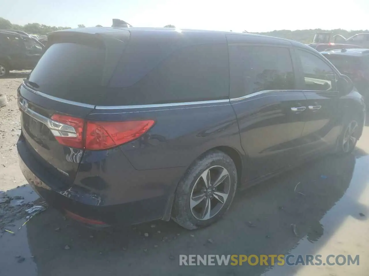 3 fotografías del automóvil dañado 5FNRL6H80KB100678 HONDA ODYSSEY 2019