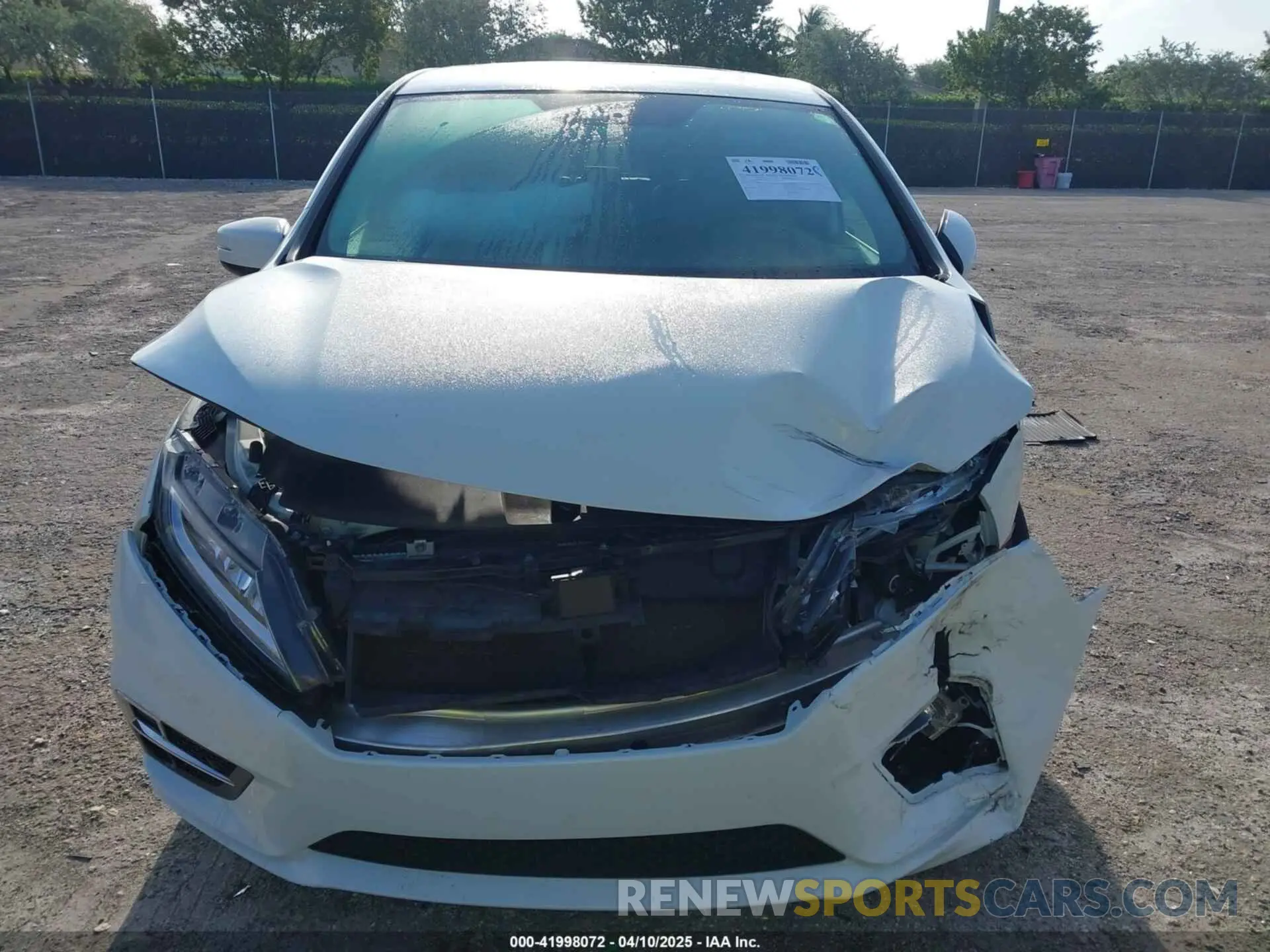 13 fotografías del automóvil dañado 5FNRL6H81KB068064 HONDA ODYSSEY 2019