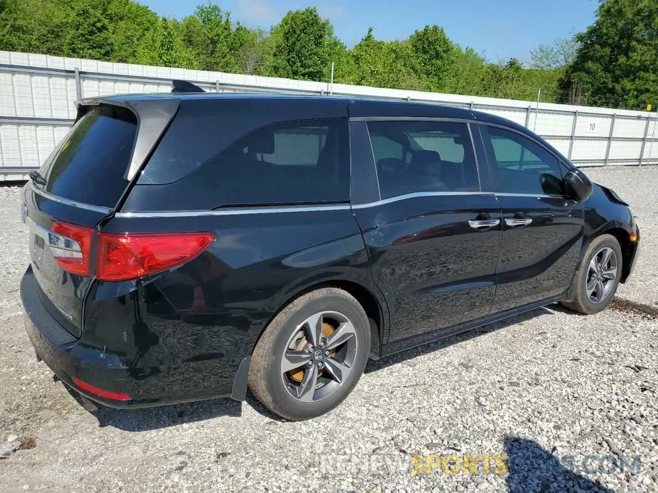 3 fotografías del automóvil dañado 5FNRL6H84KB014970 HONDA ODYSSEY 2019