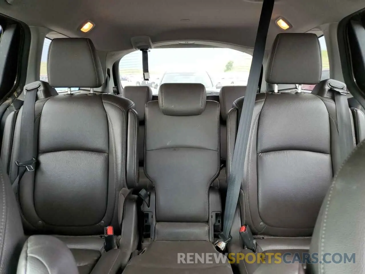 10 fotografías del automóvil dañado 5FNRL6H87KB088013 HONDA ODYSSEY 2019