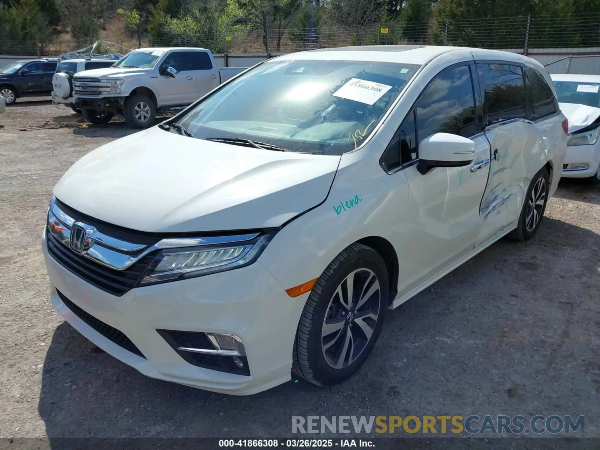 2 fotografías del automóvil dañado 5FNRL6H91KB053203 HONDA ODYSSEY 2019