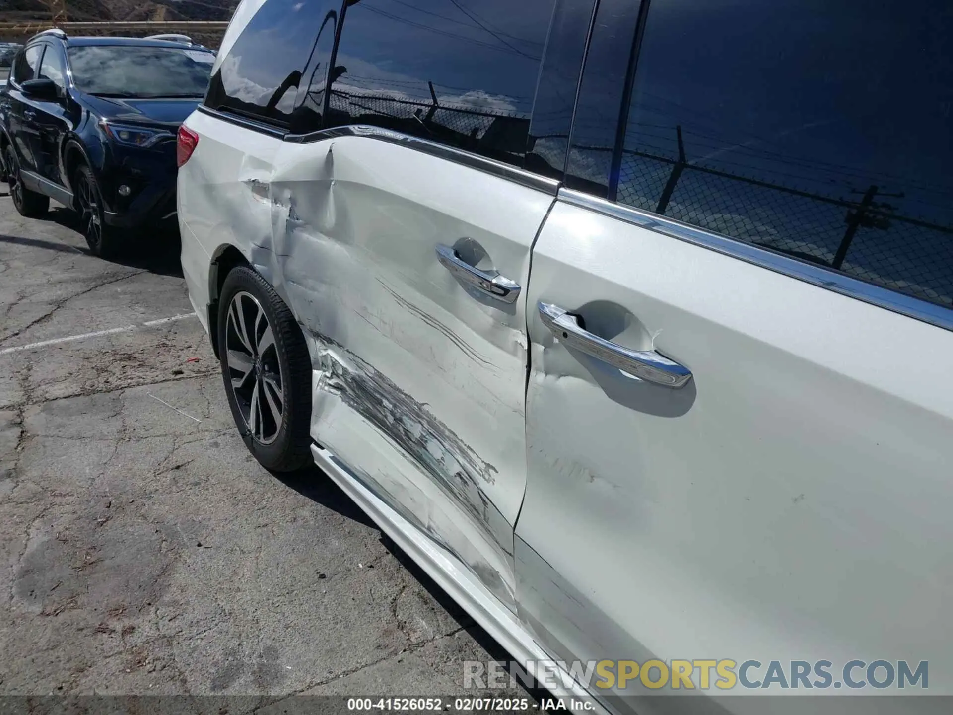 6 fotografías del automóvil dañado 5FNRL6H91KB105655 HONDA ODYSSEY 2019