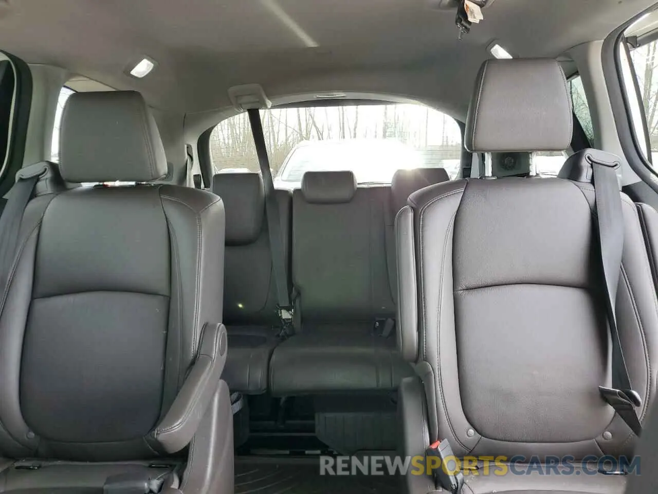 10 fotografías del automóvil dañado 5FNRL6H95KB022214 HONDA ODYSSEY 2019