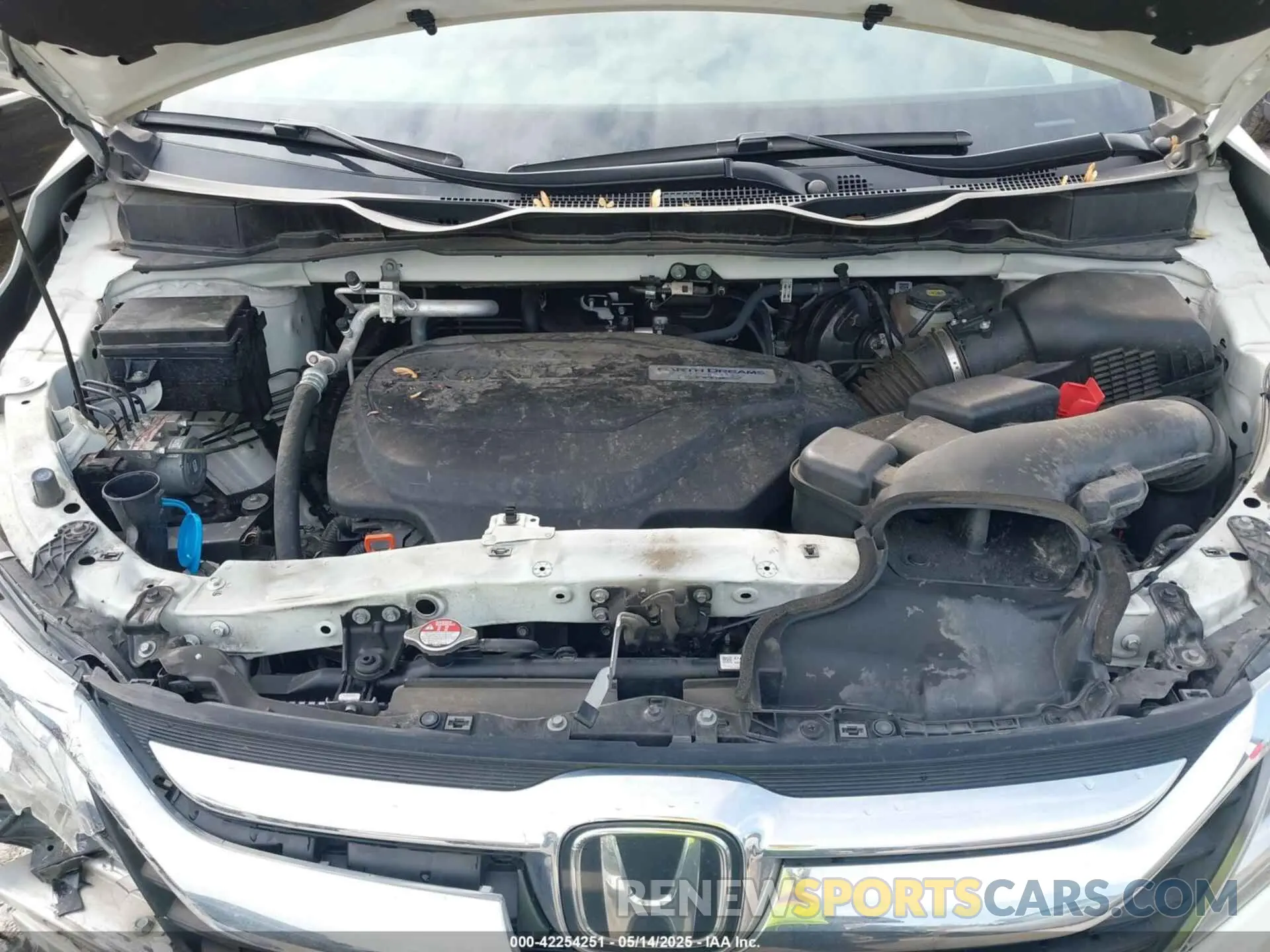 10 fotografías del automóvil dañado 5FNRL6H95KB047758 HONDA ODYSSEY 2019