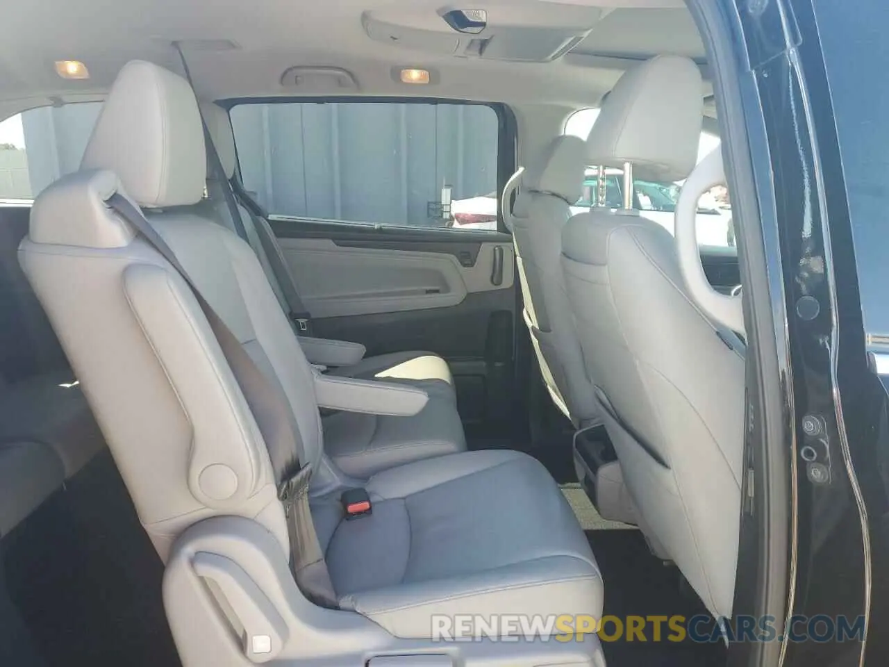 11 fotografías del automóvil dañado 5FNRL6H96KB019323 HONDA ODYSSEY 2019