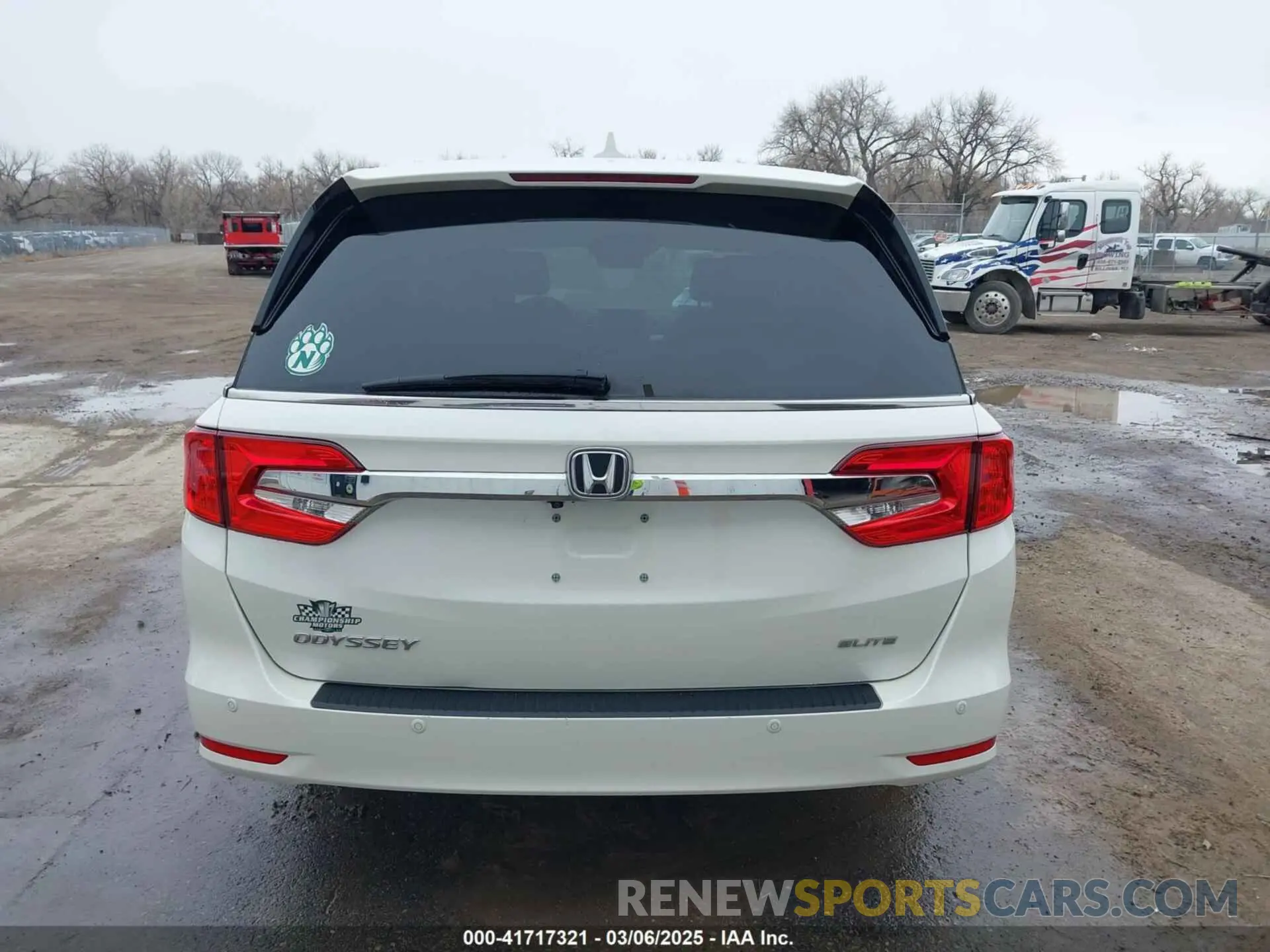 16 fotografías del automóvil dañado 5FNRL6H96KB060440 HONDA ODYSSEY 2019