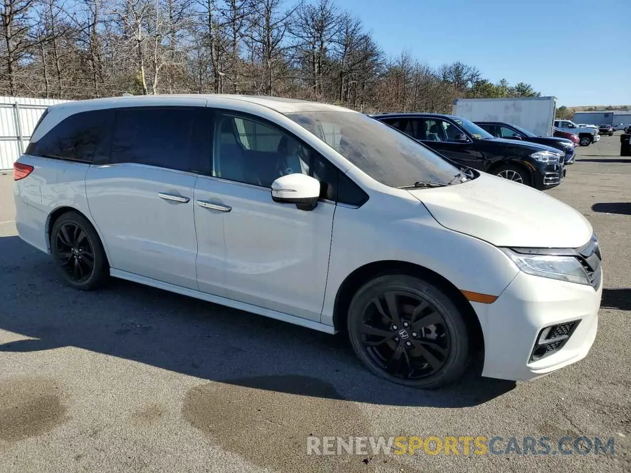 4 fotografías del automóvil dañado 5FNRL6H98KB004399 HONDA ODYSSEY 2019