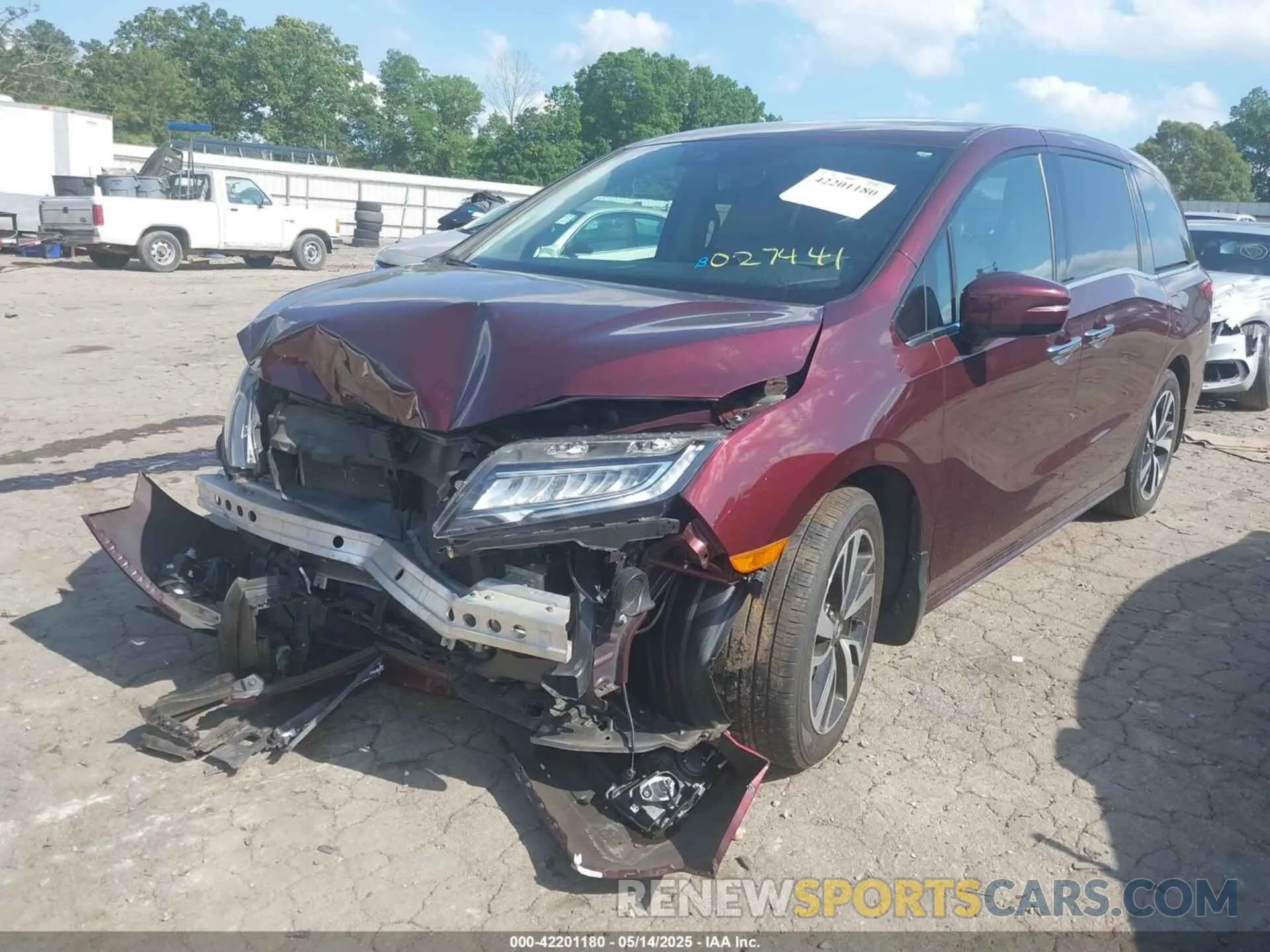 2 fotografías del automóvil dañado 5FNRL6H98KB027441 HONDA ODYSSEY 2019
