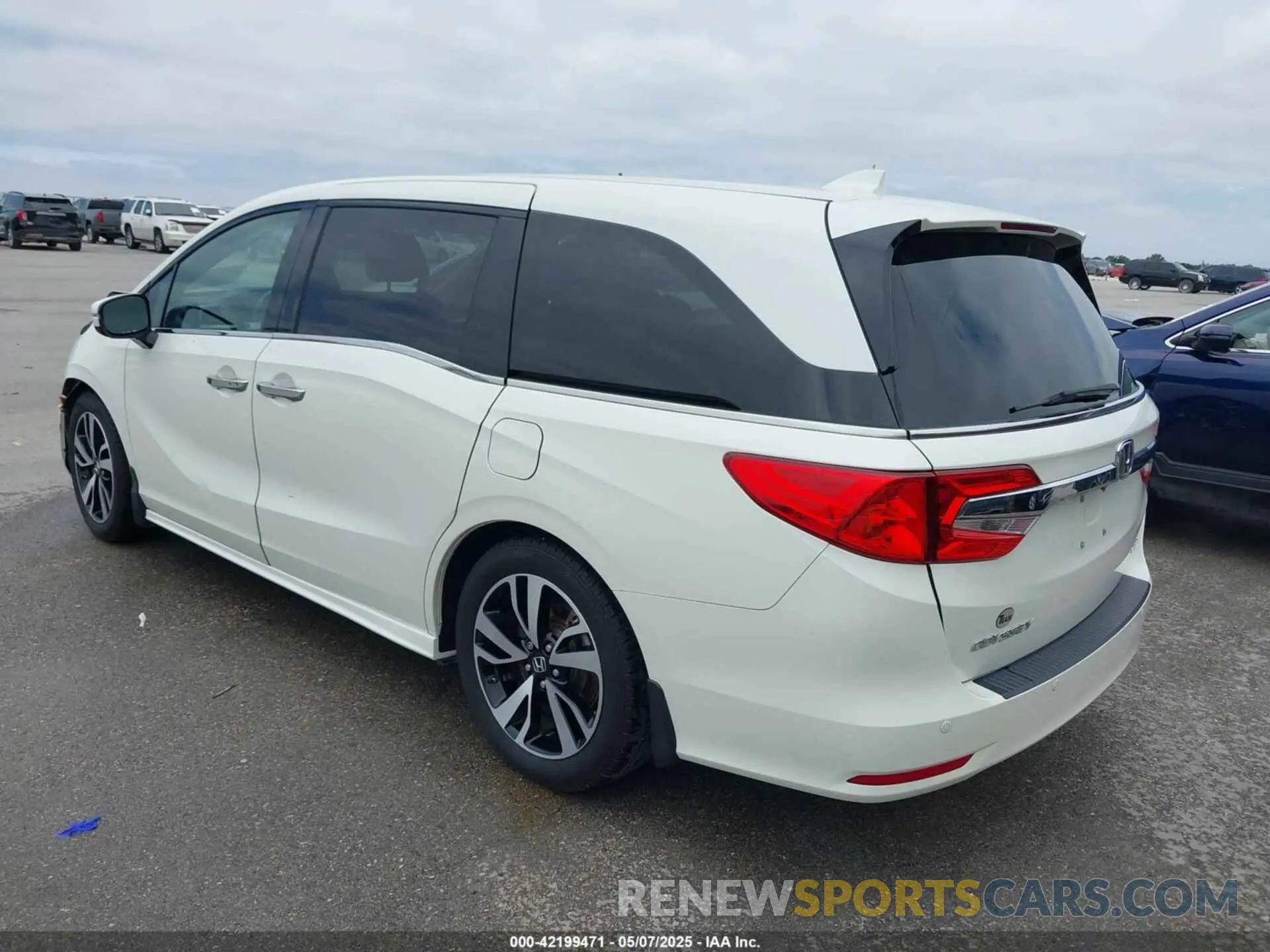 3 fotografías del automóvil dañado 5FNRL6H98KB062058 HONDA ODYSSEY 2019