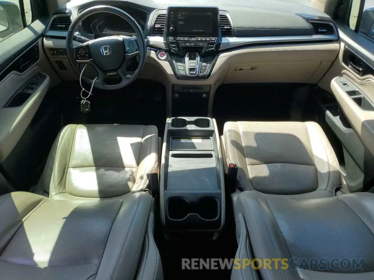 8 fotografías del automóvil dañado 5FNRL6H98KB091527 HONDA ODYSSEY 2019