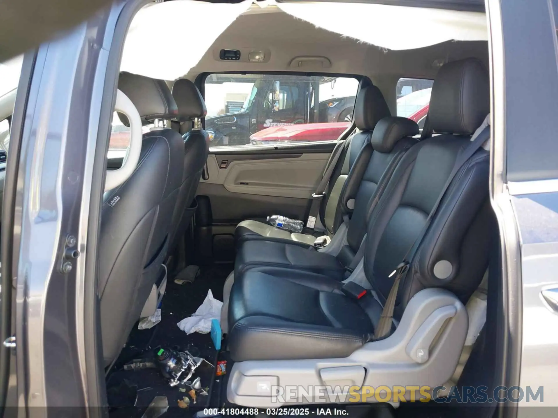 8 fotografías del automóvil dañado 5FNRL6H50LB025620 HONDA ODYSSEY 2020
