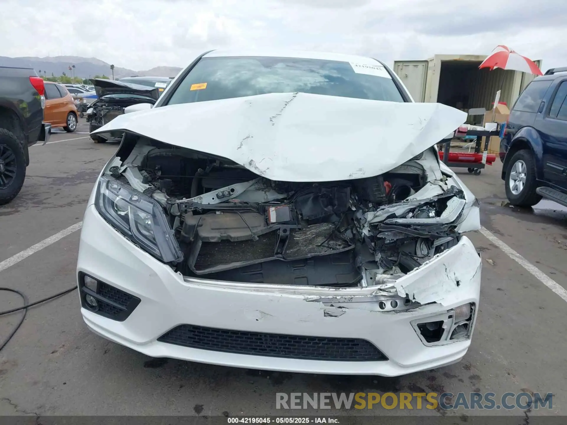 12 fotografías del automóvil dañado 5FNRL6H53LB038099 HONDA ODYSSEY 2020