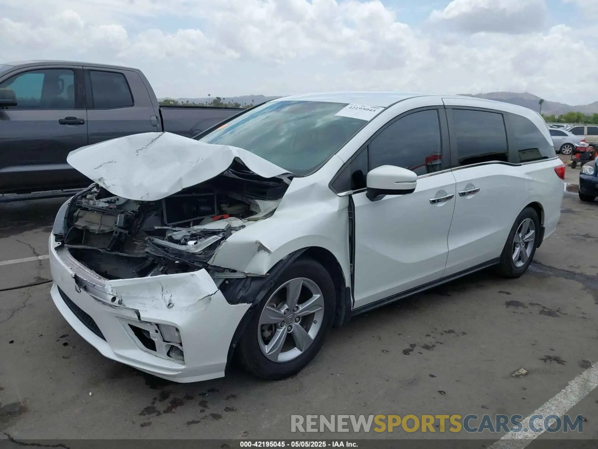 2 fotografías del automóvil dañado 5FNRL6H53LB038099 HONDA ODYSSEY 2020
