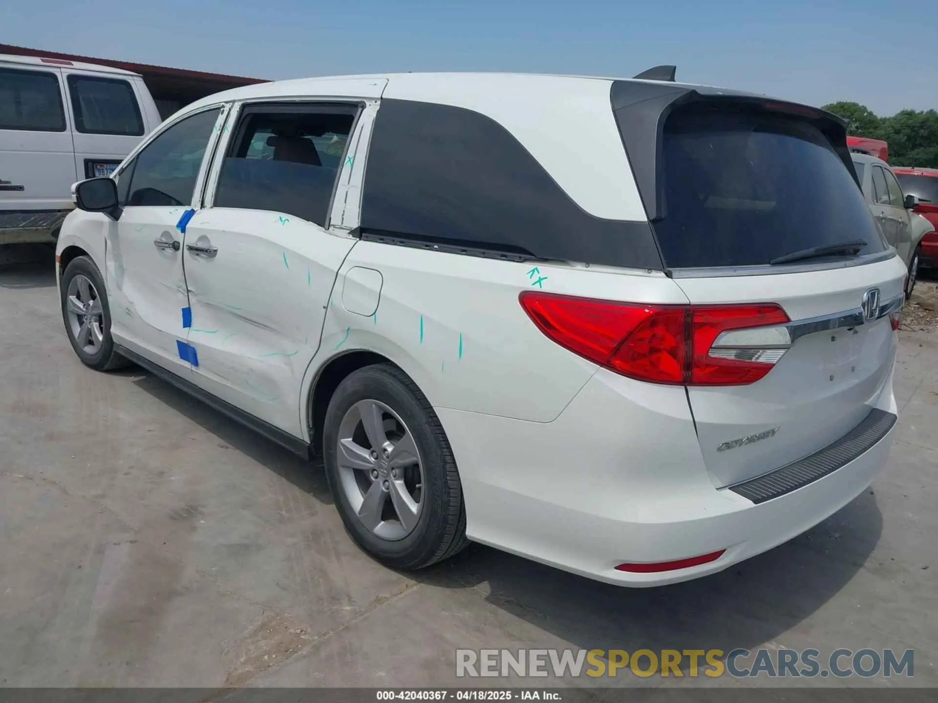 3 fotografías del automóvil dañado 5FNRL6H58LB062074 HONDA ODYSSEY 2020