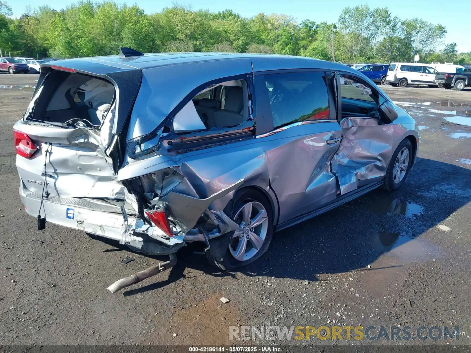 4 fotografías del automóvil dañado 5FNRL6H71LB069580 HONDA ODYSSEY 2020