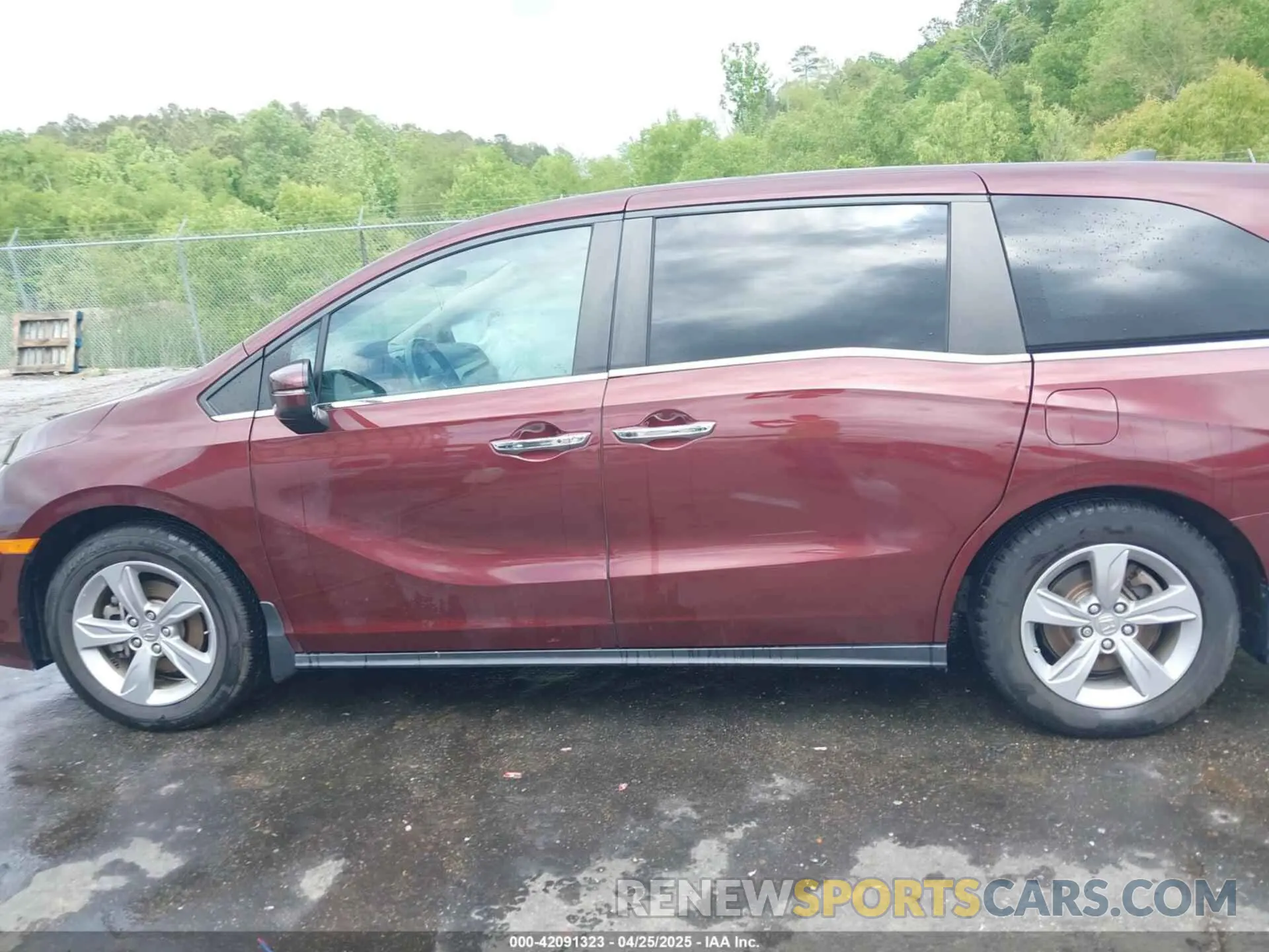 14 fotografías del automóvil dañado 5FNRL6H74LB041613 HONDA ODYSSEY 2020
