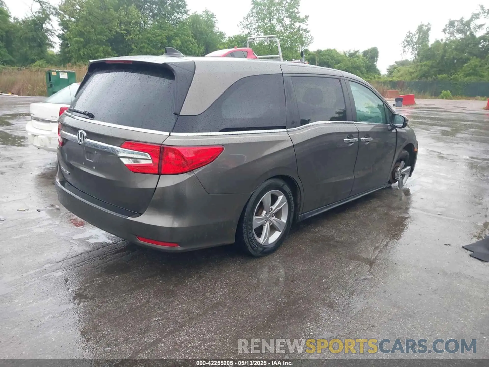 4 fotografías del automóvil dañado 5FNRL6H75LB000360 HONDA ODYSSEY 2020