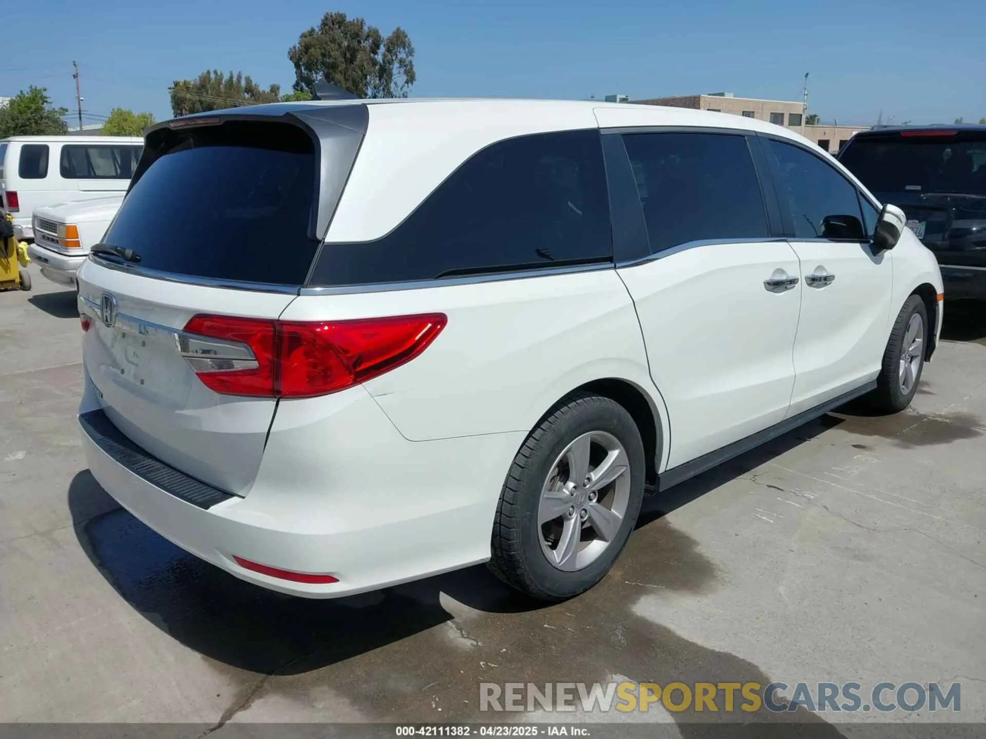 4 fotografías del automóvil dañado 5FNRL6H76LB028748 HONDA ODYSSEY 2020