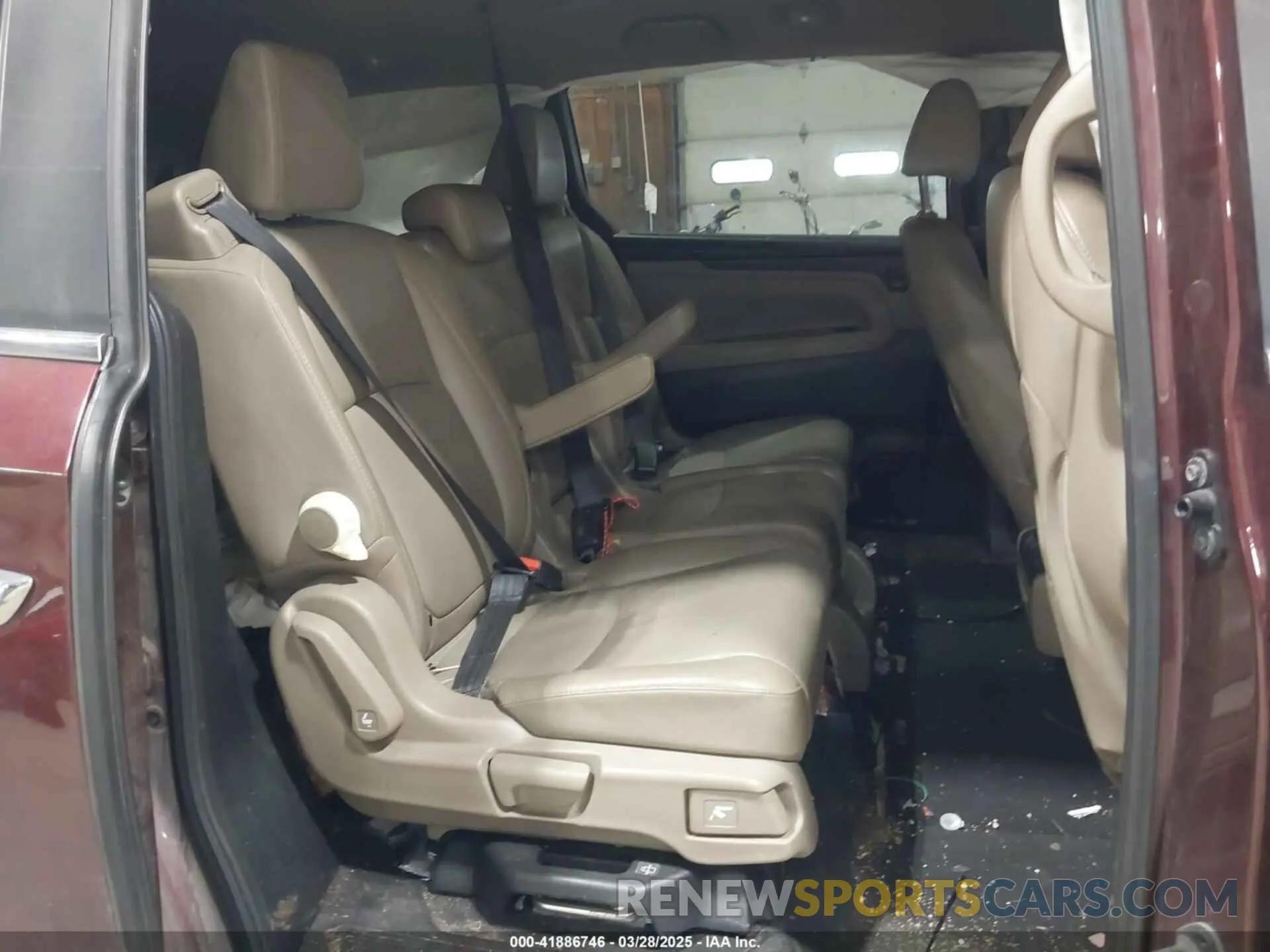 8 fotografías del automóvil dañado 5FNRL6H76LB050622 HONDA ODYSSEY 2020