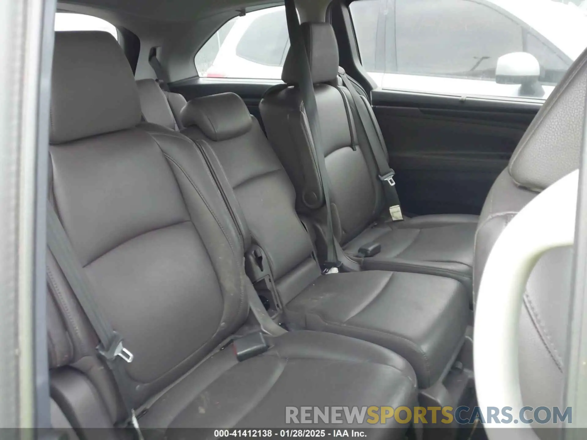 8 fotografías del automóvil dañado 5FNRL6H79LB053384 HONDA ODYSSEY 2020