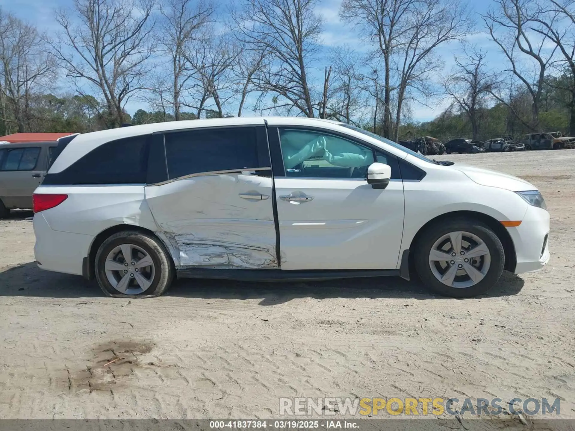 13 fotografías del automóvil dañado 5FNRL6H7XLB023567 HONDA ODYSSEY 2020