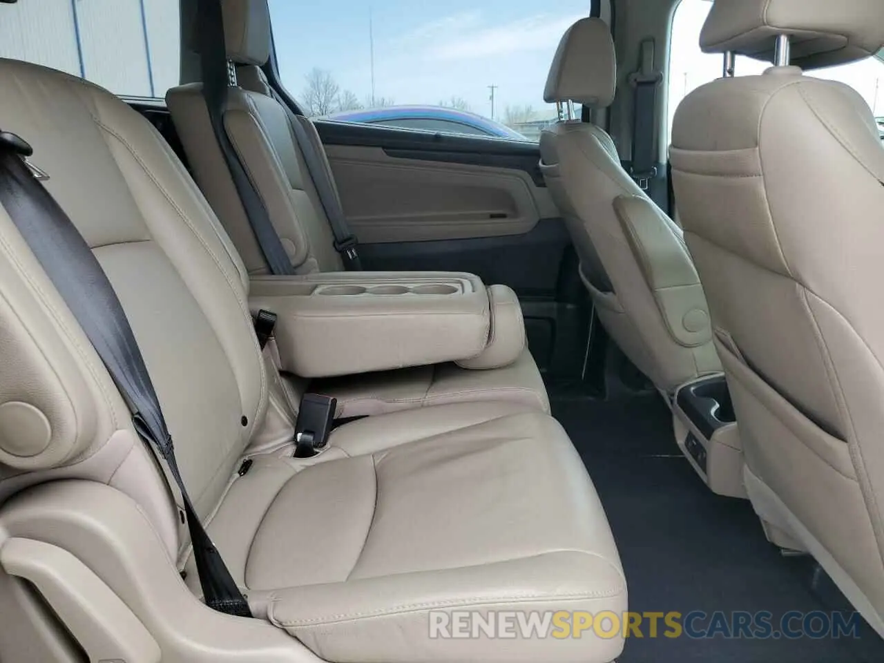 11 fotografías del automóvil dañado 5FNRL6H8XLB019365 HONDA ODYSSEY 2020