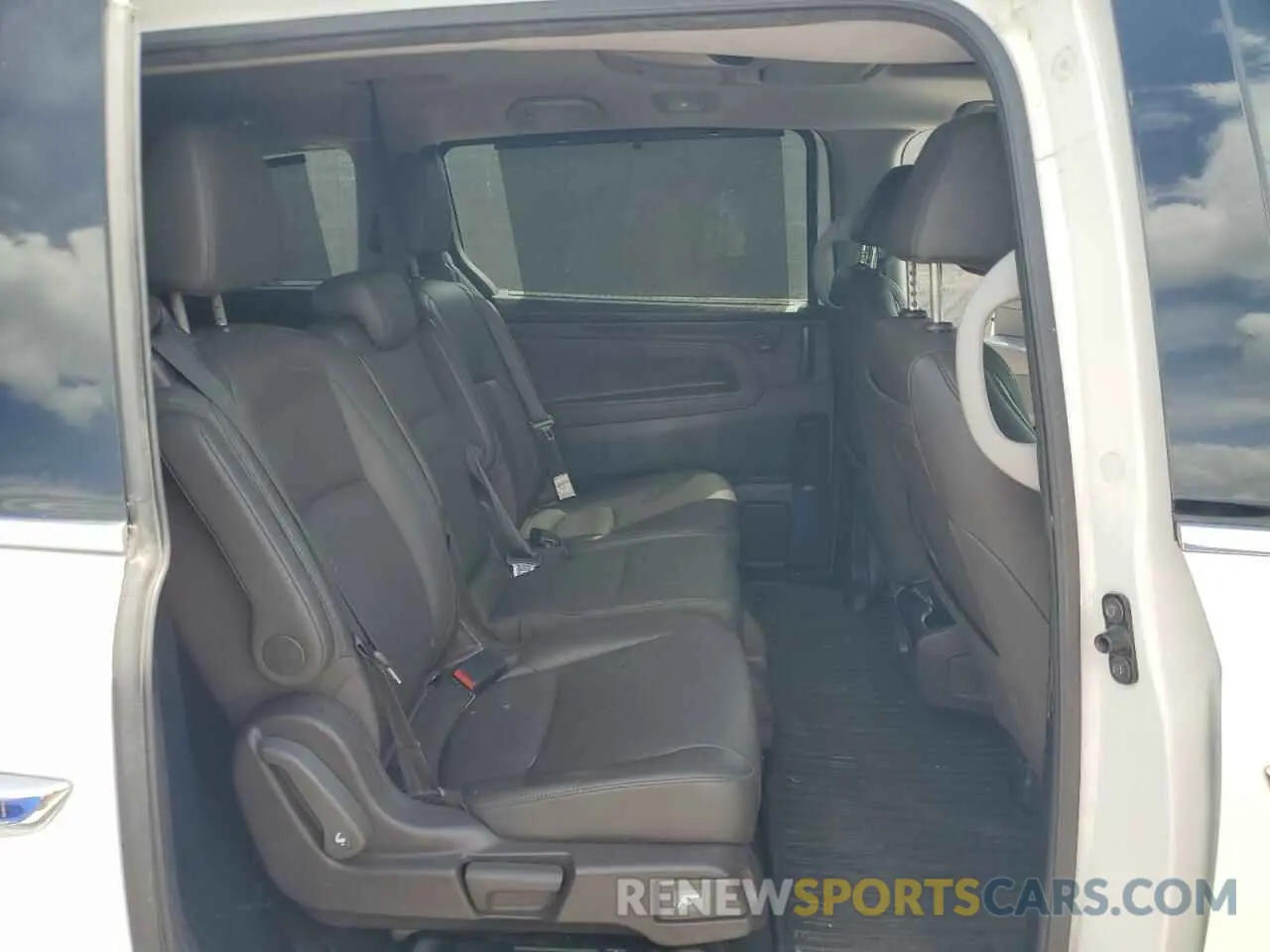 11 fotografías del automóvil dañado 5FNRL6H99LB063690 HONDA ODYSSEY 2020