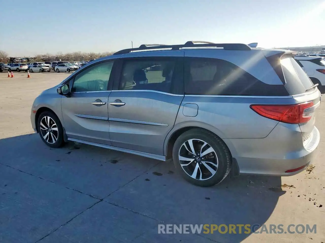 2 fotografías del automóvil dañado 5FNRL6H9XLB000033 HONDA ODYSSEY 2020