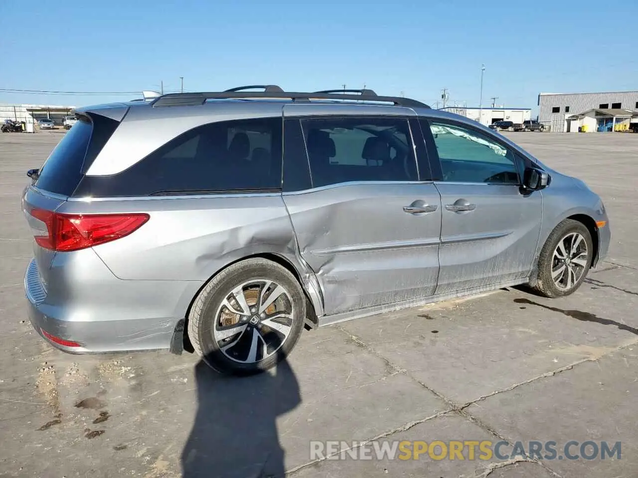 3 fotografías del automóvil dañado 5FNRL6H9XLB000033 HONDA ODYSSEY 2020