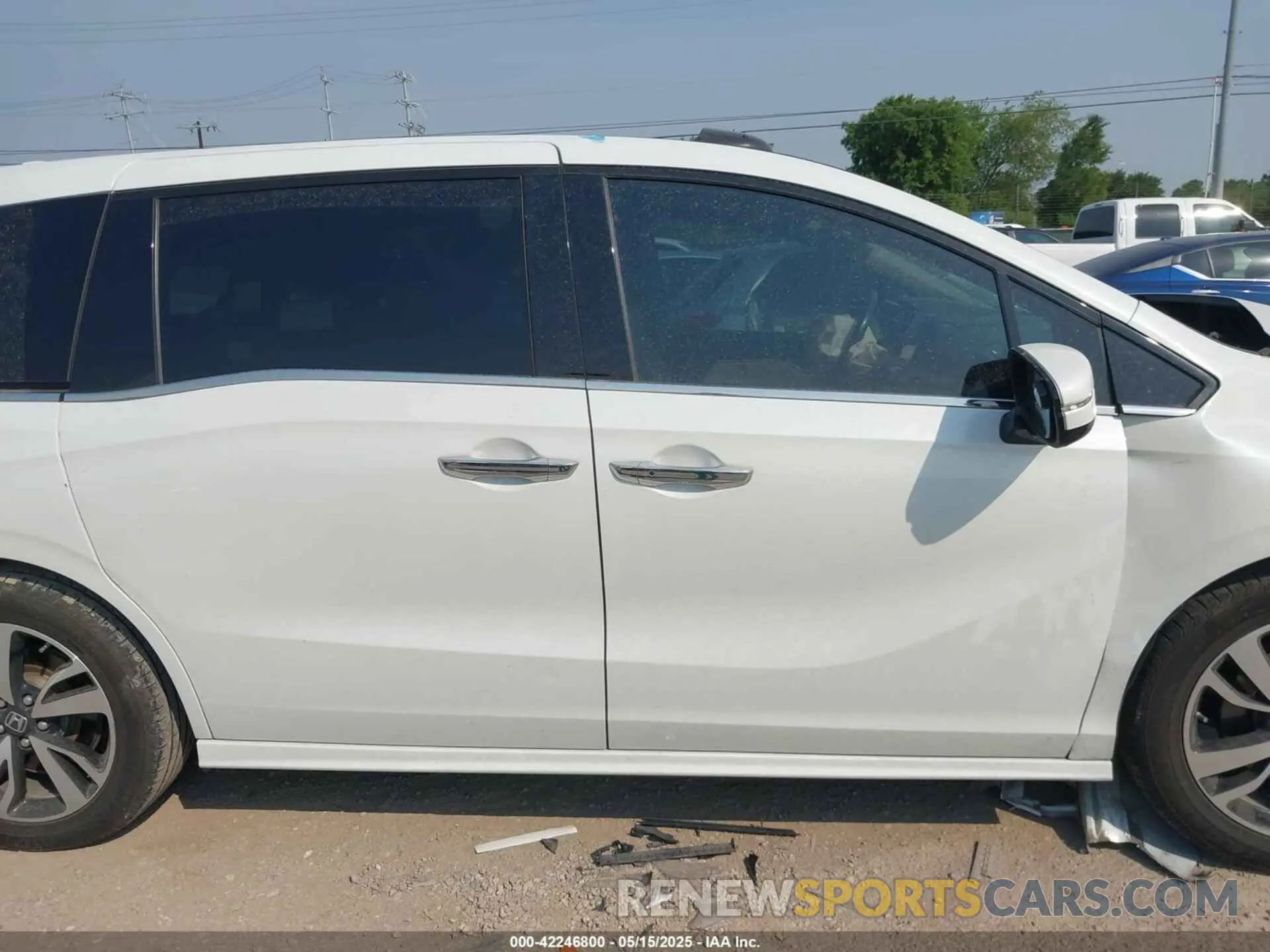 13 fotografías del automóvil dañado 5FNRL6H9XLB040967 HONDA ODYSSEY 2020