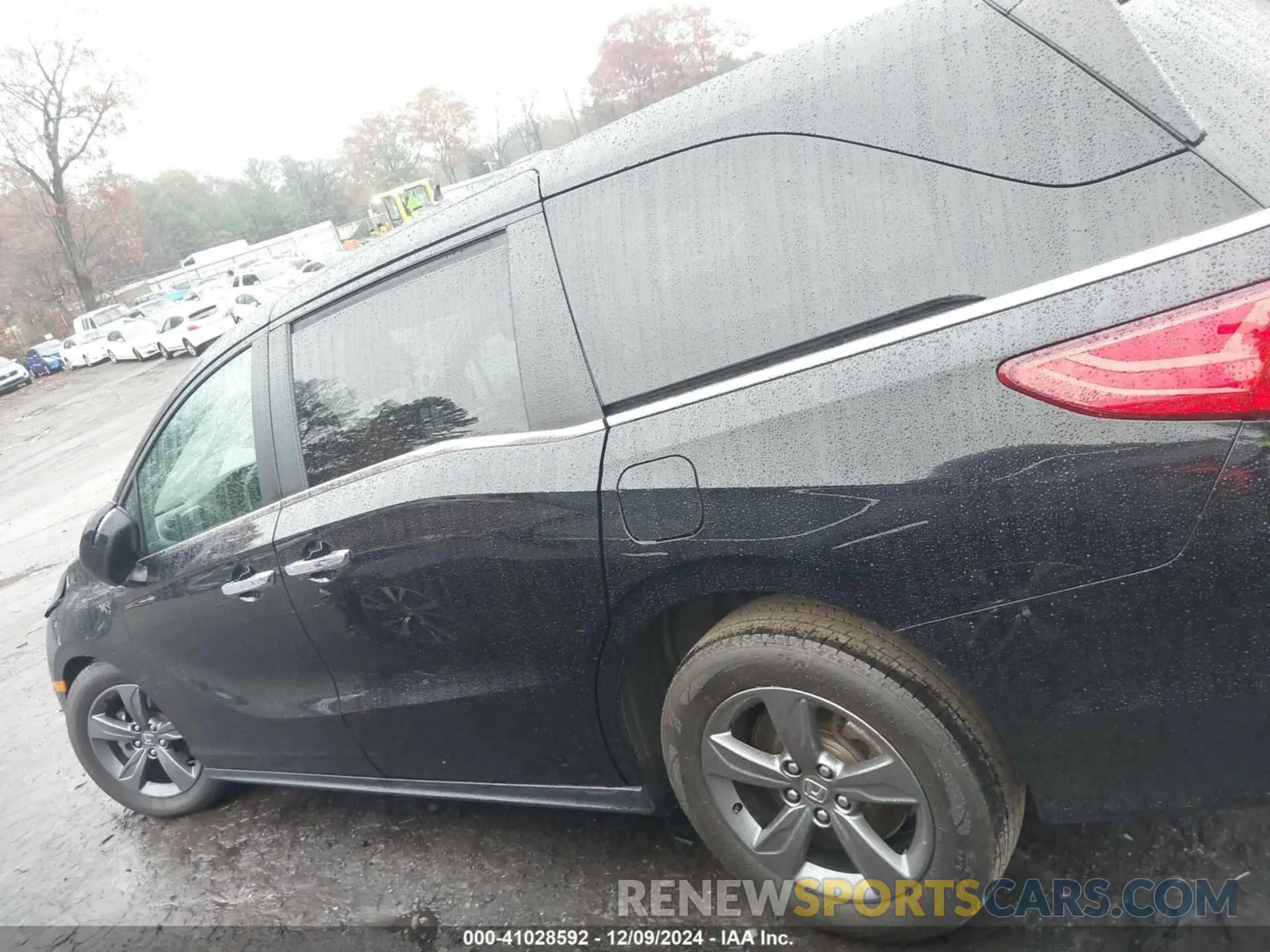 14 fotografías del automóvil dañado 5FNRL6H53MB010305 HONDA ODYSSEY 2021