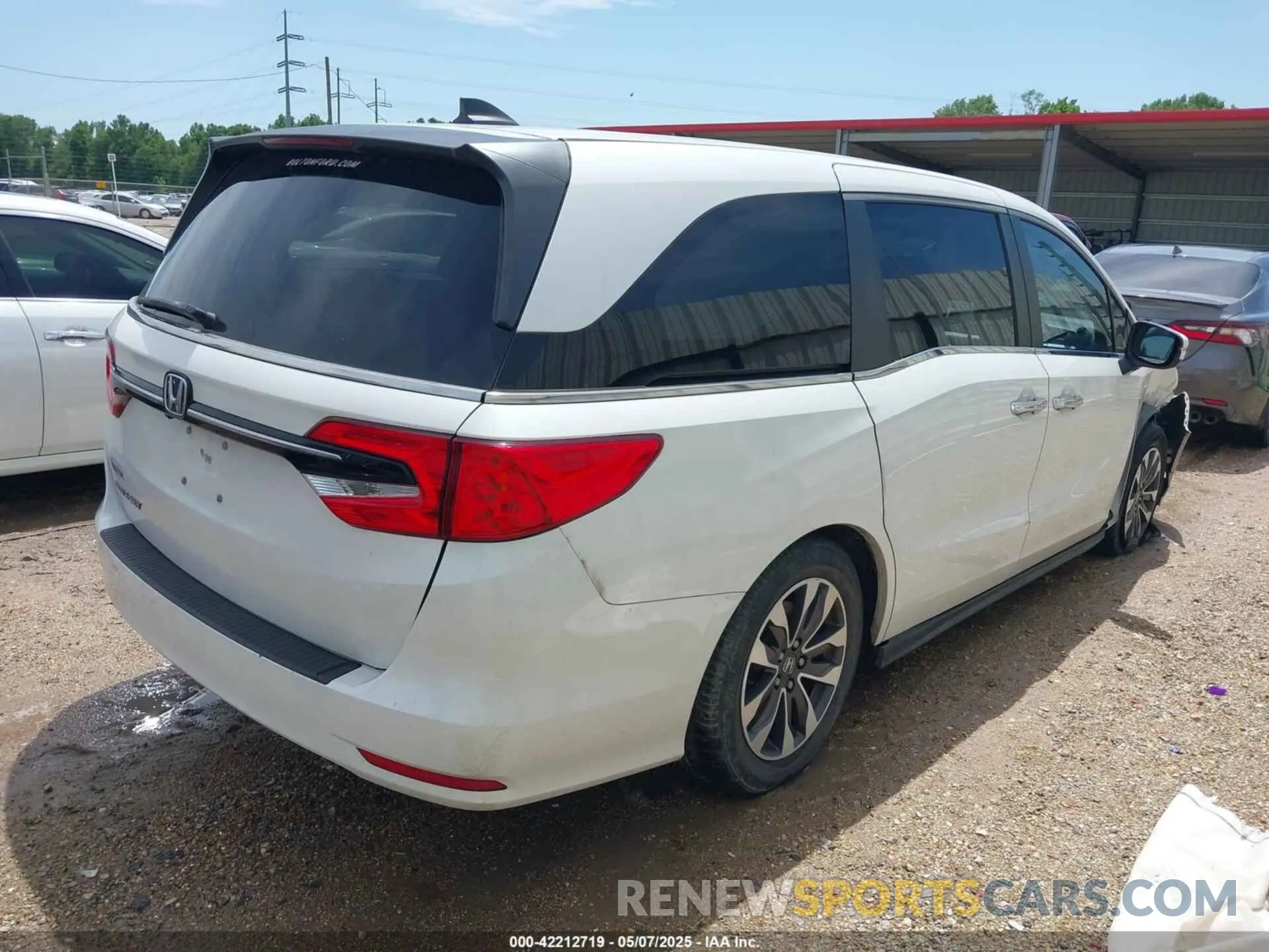 4 fotografías del automóvil dañado 5FNRL6H70MB012952 HONDA ODYSSEY 2021
