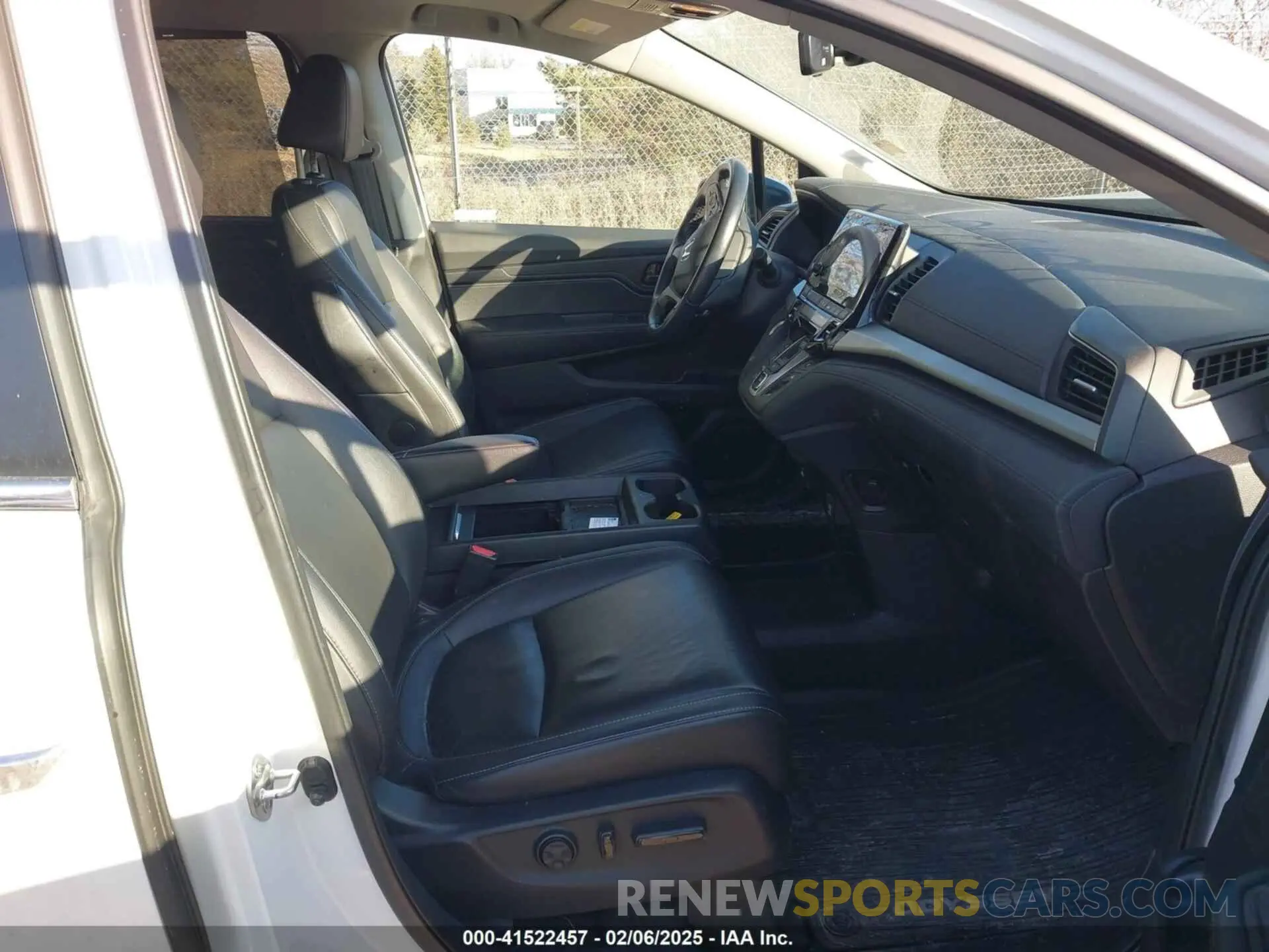 5 fotografías del automóvil dañado 5FNRL6H75MB008041 HONDA ODYSSEY 2021