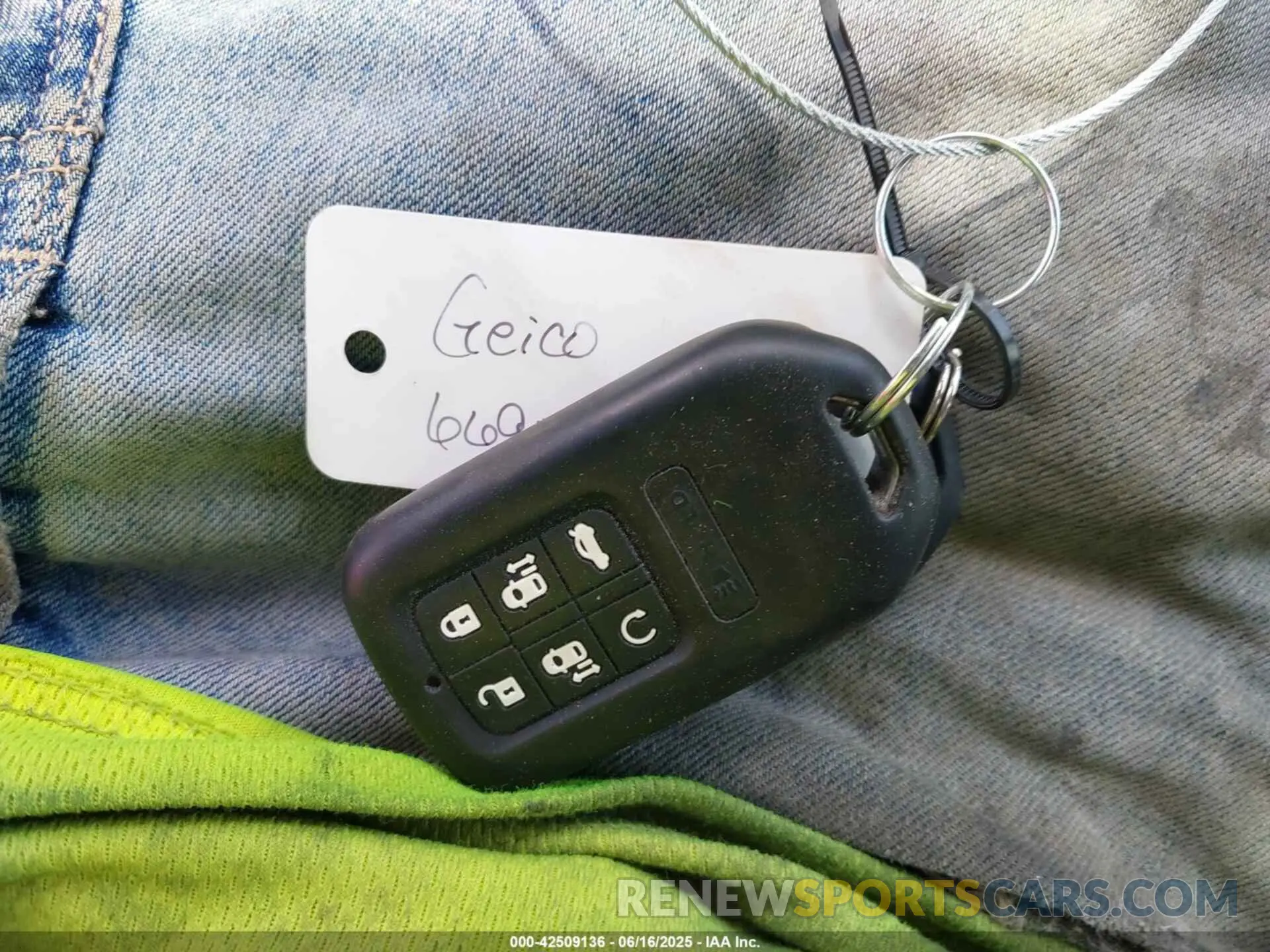 11 fotografías del automóvil dañado 5FNRL6H86MB013953 HONDA ODYSSEY 2021