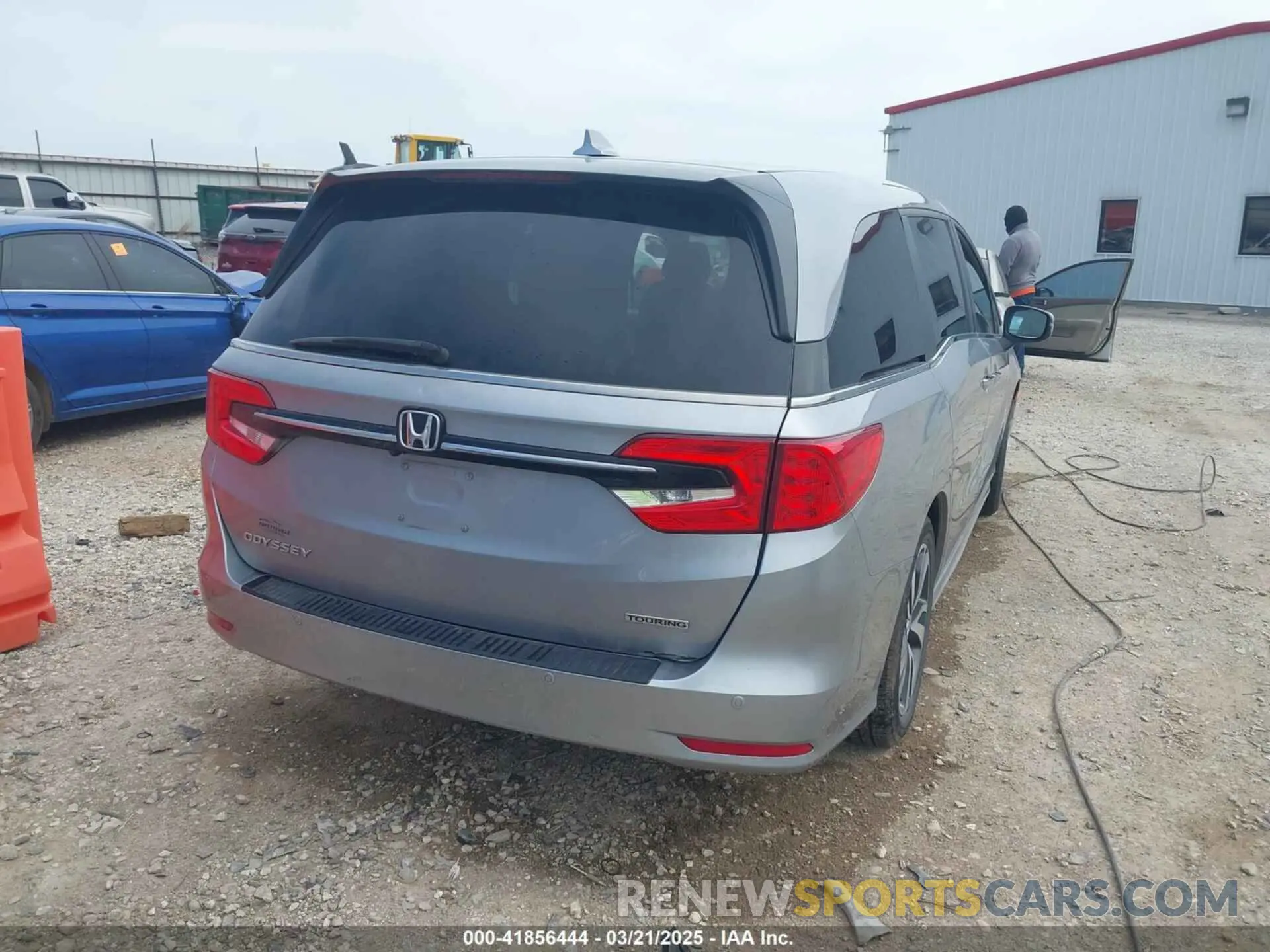 4 fotografías del automóvil dañado 5FNRL6H8XMB034837 HONDA ODYSSEY 2021