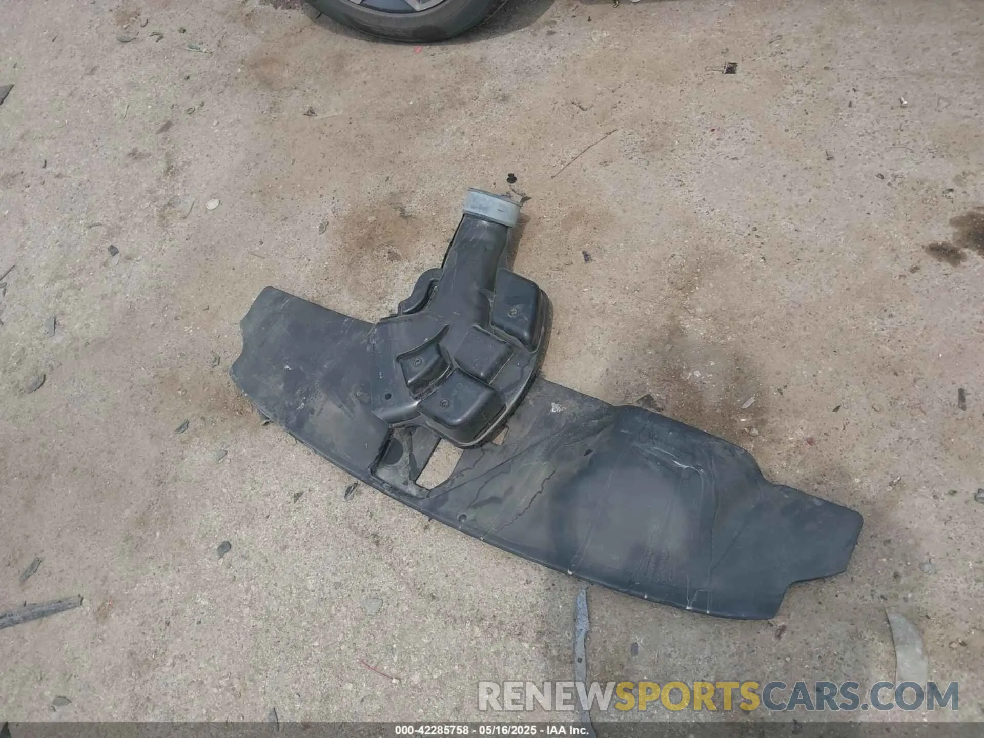 11 fotografías del automóvil dañado 5FNRL6H21NB013534 HONDA ODYSSEY 2022
