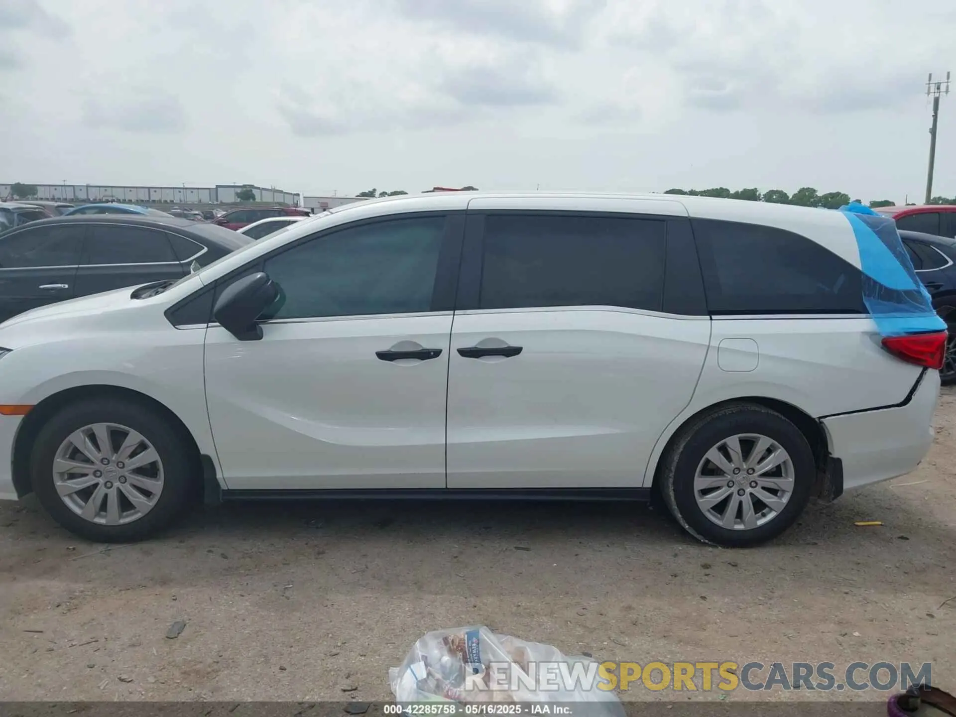 14 fotografías del automóvil dañado 5FNRL6H21NB013534 HONDA ODYSSEY 2022