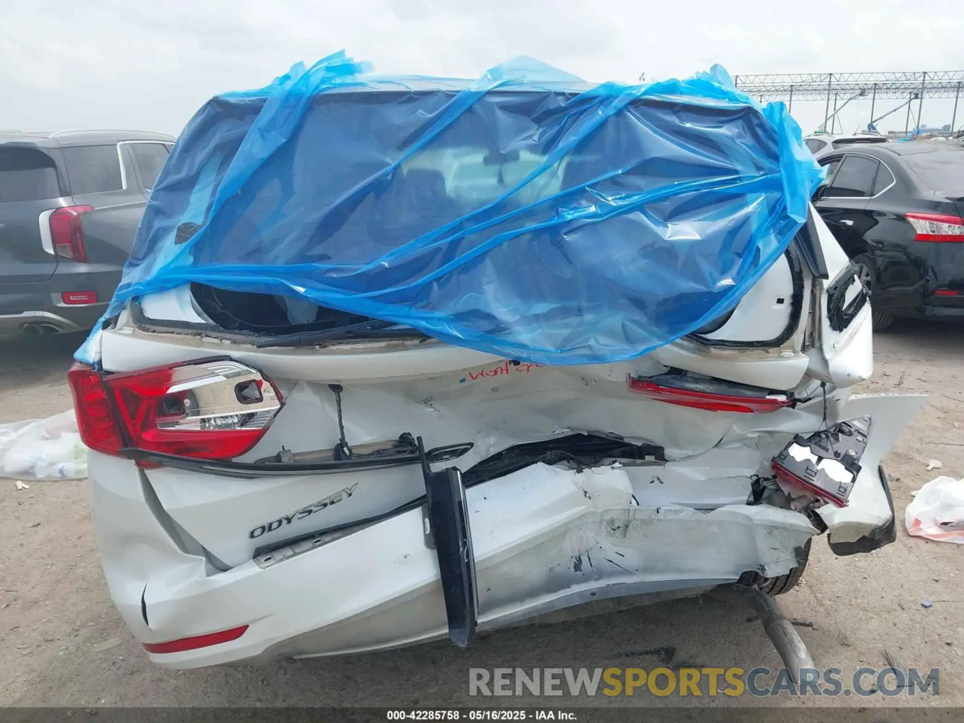 16 fotografías del automóvil dañado 5FNRL6H21NB013534 HONDA ODYSSEY 2022