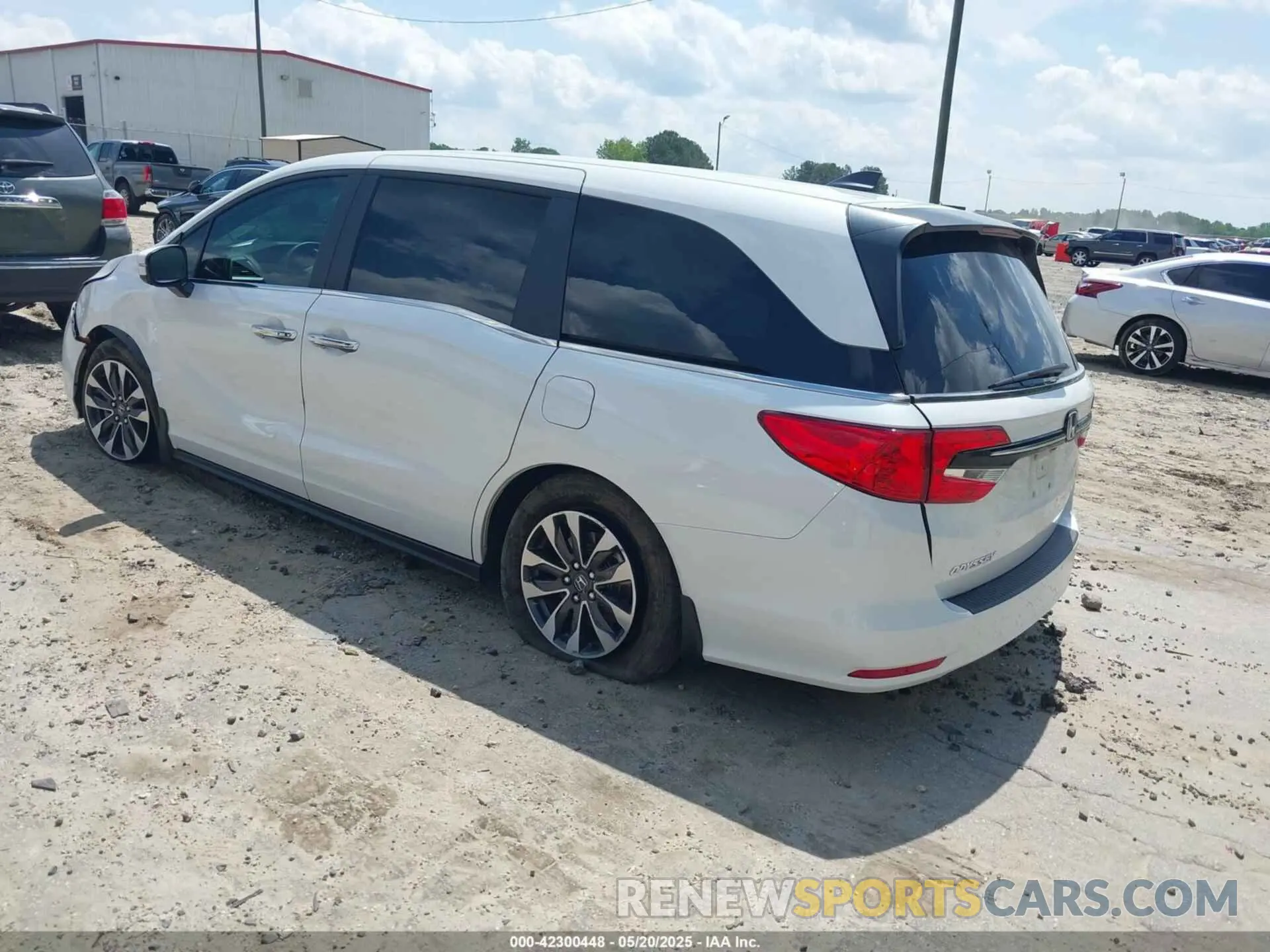 3 fotografías del automóvil dañado 5FNRL6H74NB041968 HONDA ODYSSEY 2022